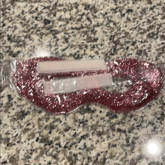 Pink Glitter Gel Eye Mask - Picture 4 of 6